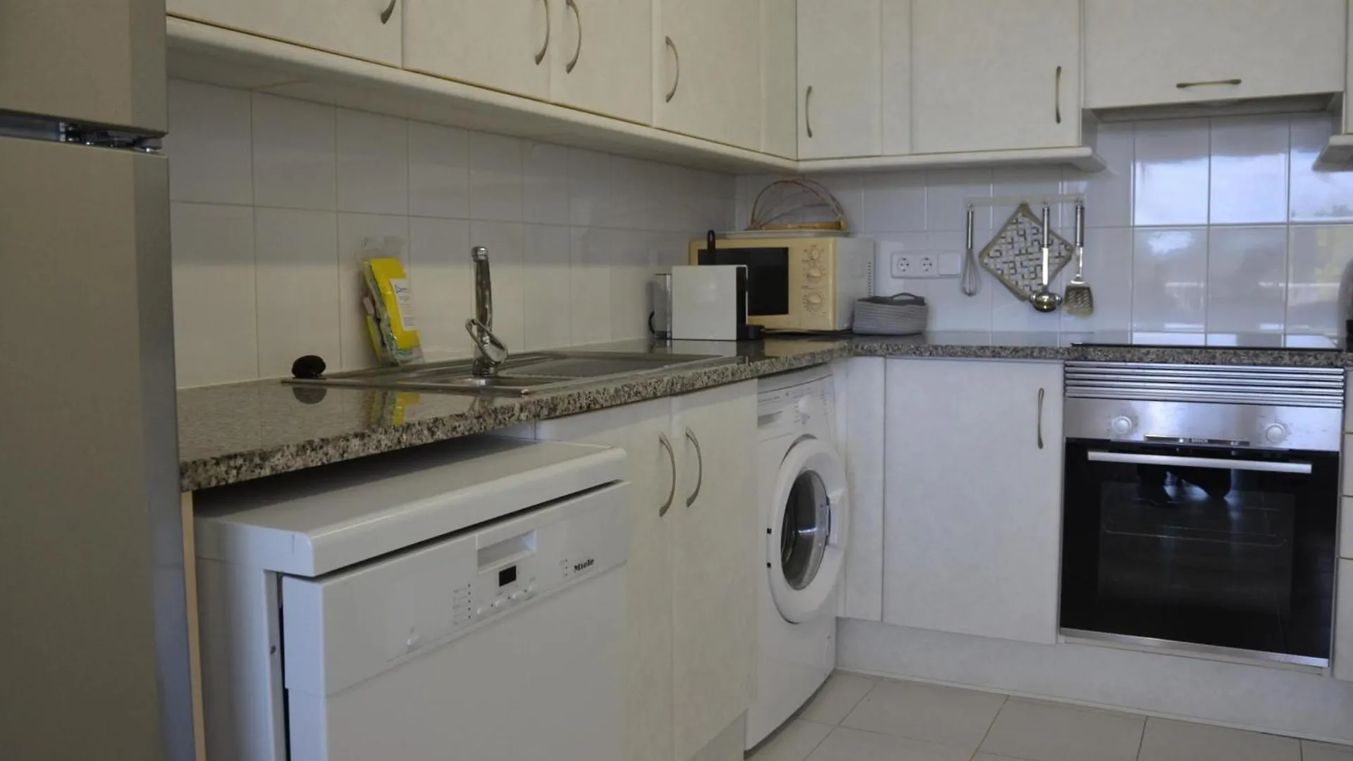 Casa Blanca D - L'Estartit, Roca Maura - Es-323-13 Apartment